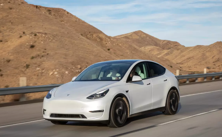 Tesla Model Y__Best Electric Cars In Canada With Price